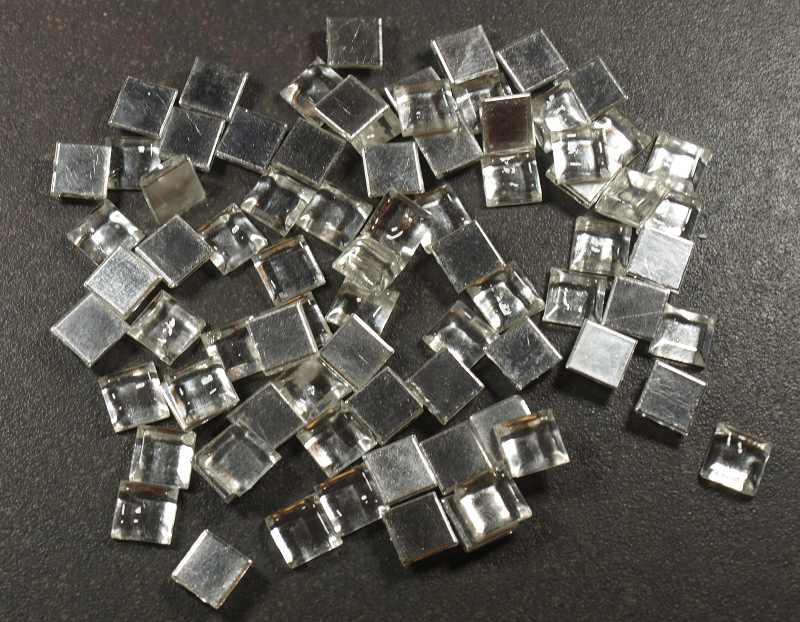 Bisazza 1 x 1 cm Or Blanc Lisse Biseauté, à la pièce