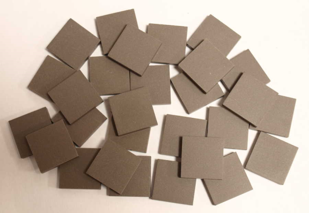 Gres Cerame 2 x 2 cm Anthracite par 100g