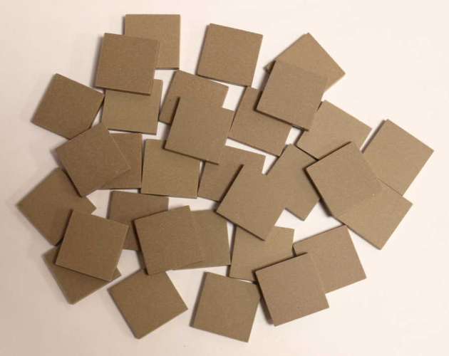 Grès Cérame 2 x 2 cm - Taupe, Par 100 gr