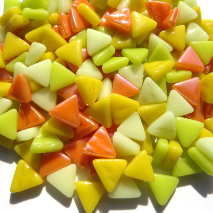 Mini Triangle Coloré, Par 100 g